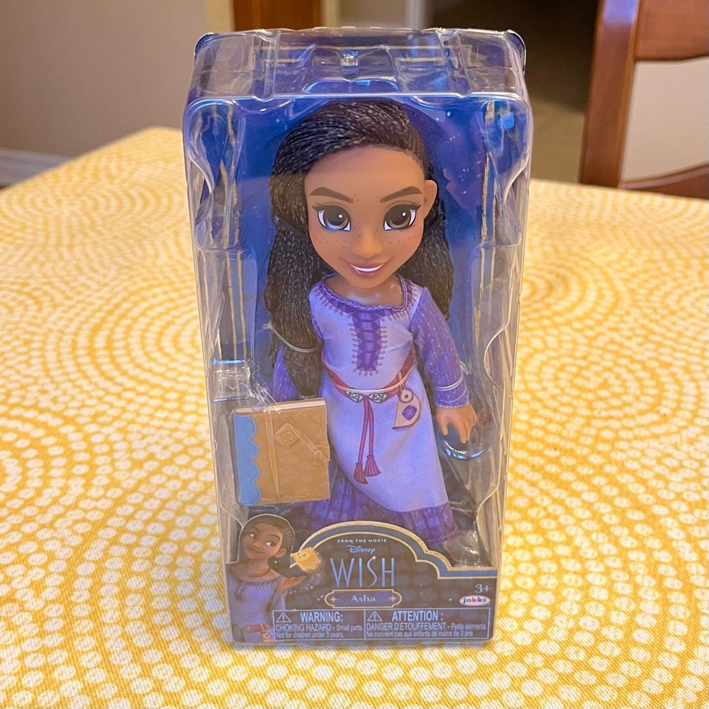 Disney Wish Asha Doll With Secret Wishing Journal
